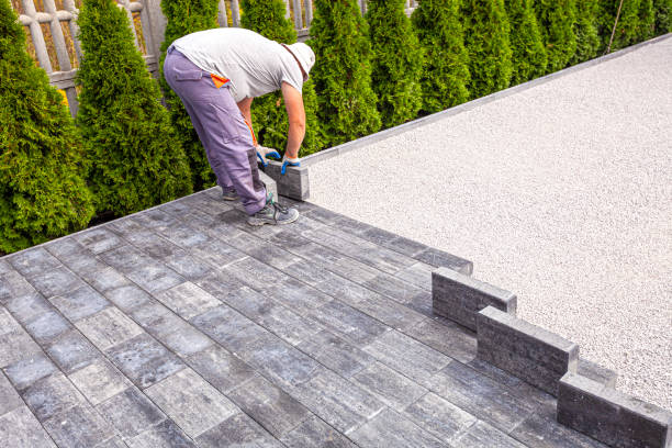 Best Driveway Resurfacing Pavers  in Bellevle, IL