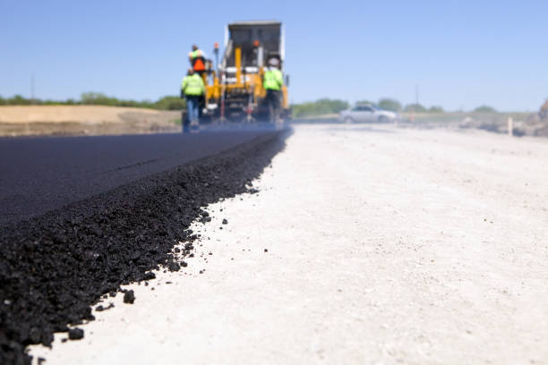 Best Driveway Pavers Installation  in Bellevle, IL